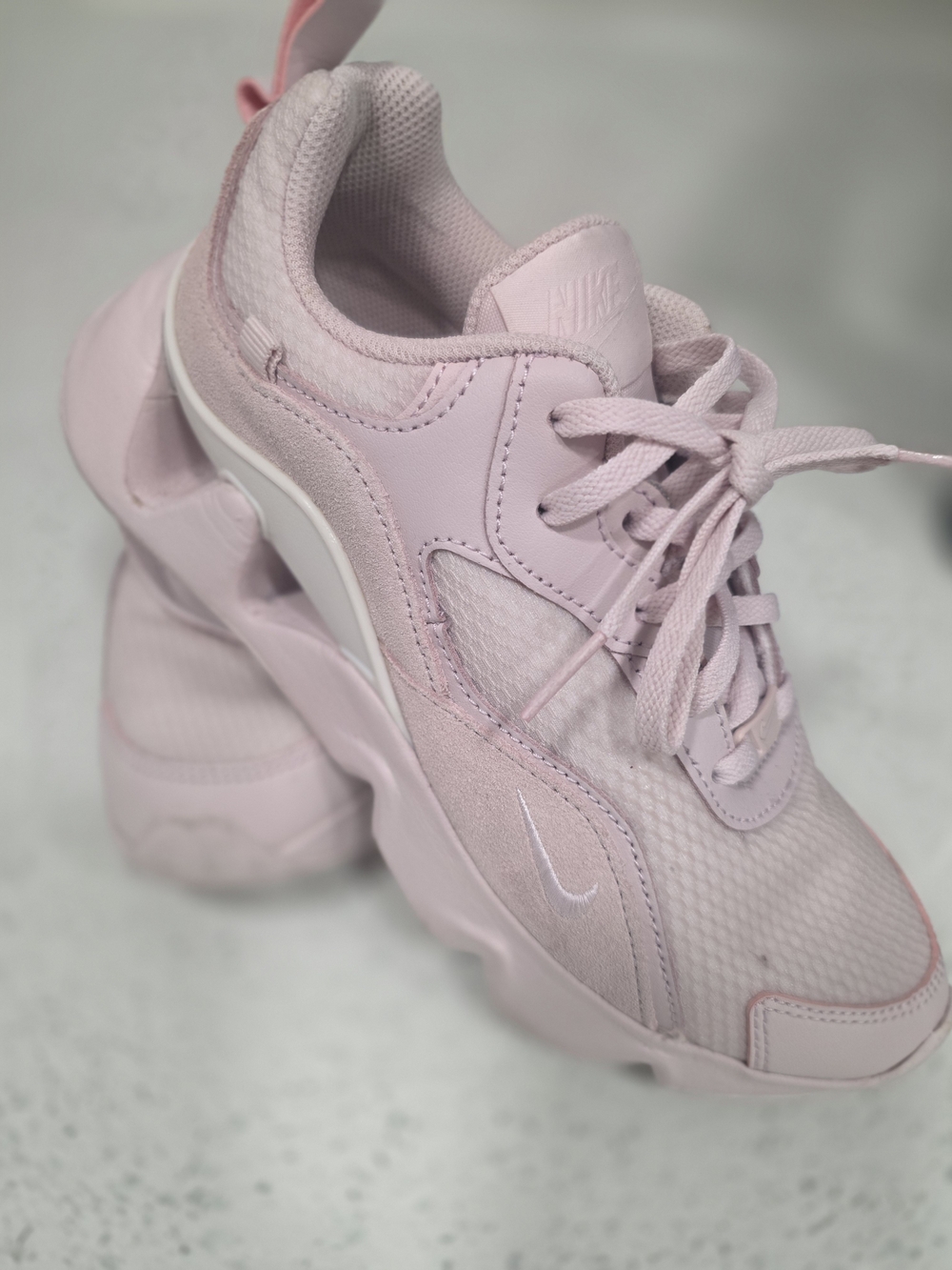 Nike Women's Light Pink Athletic Sneakers - Soft Pink Design